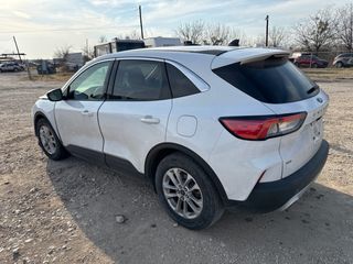 2020 Ford Escape SE - Exterior Rear Left Corner Image